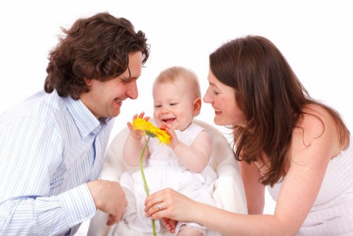 Ребенок – новая обуза, или плод семейного счастья