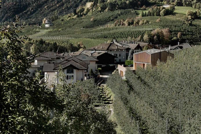 «Дом культуры» в итальянской деревне от Mirko Franzoso