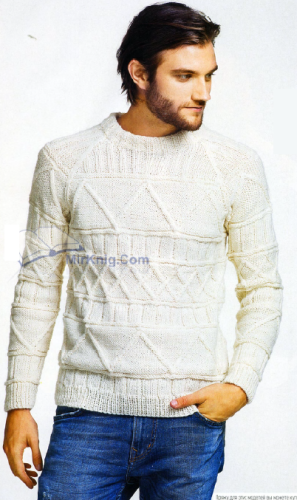 Белый мужской пуловер, вязаный спицами
