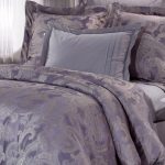 bele-iz-zhakkarda-tuton