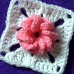 motiv-s-obemnym-cvetkom-motif-with-volumetric-flower-1